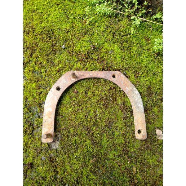 brecket dudukan penyambung pet body belakang kawasaki kaze lama