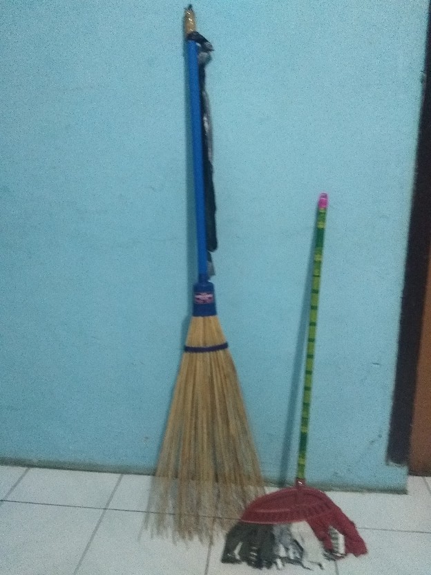 Sapu Lantai Kain Kaos