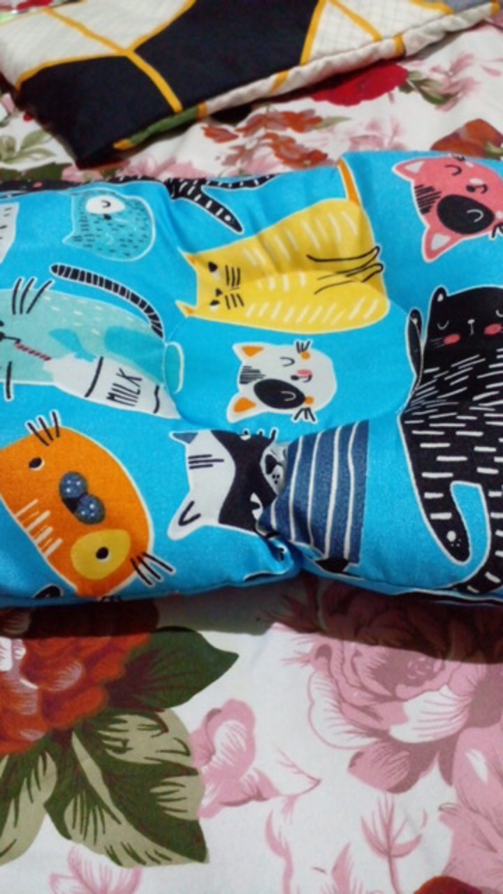 Bantal Anti Peyang Polos Bahan Embos Halus Dan Lembut