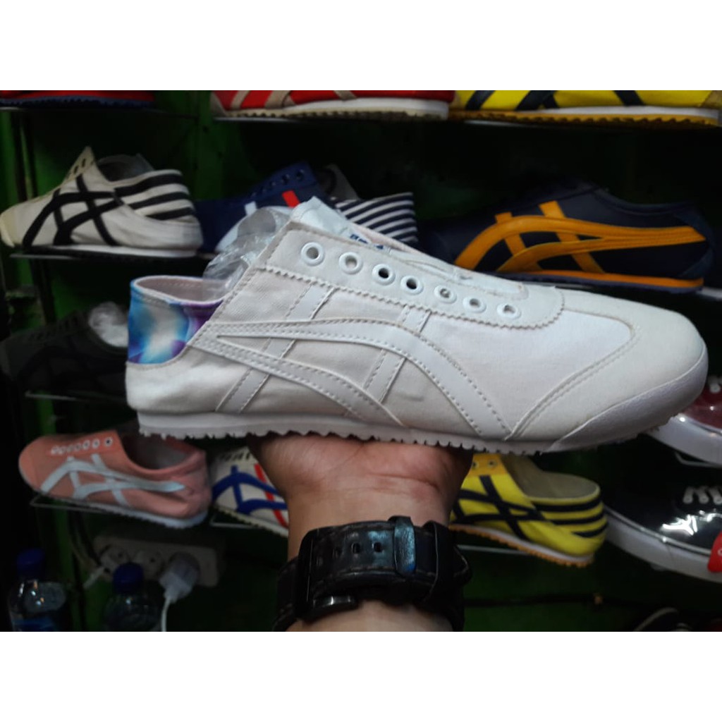 ONITSUKA TIGER PREMIUM