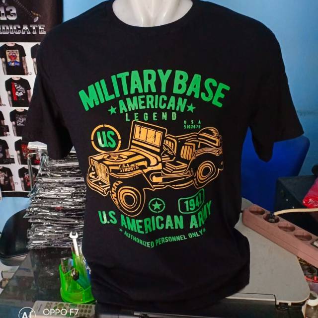 Kaos Jeep Military