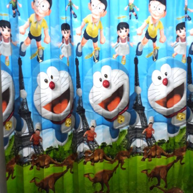 Gorden jendela lebar/besar Doraemon paris ukuran Lebar 200 cm x tinggi 190 cm