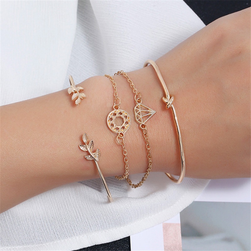 4pcs / Set Gelang Rantai Bentuk Daun Simpul Warna Rose Gold Untuk Wanita