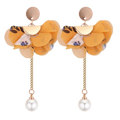 LRC Anting tusuk Fashion Round Shape Decorated Earrings