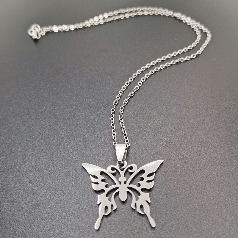 Kalung Liontin Butterfly Bahan Titanium Steel Gaya Korea Untuk Unisex  - ol