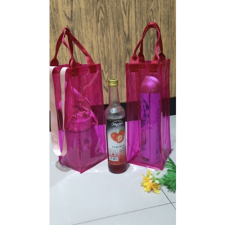 tas botol mika warna pink merah hitam putih 2 liter tali webbing tempat botol viral gemoy