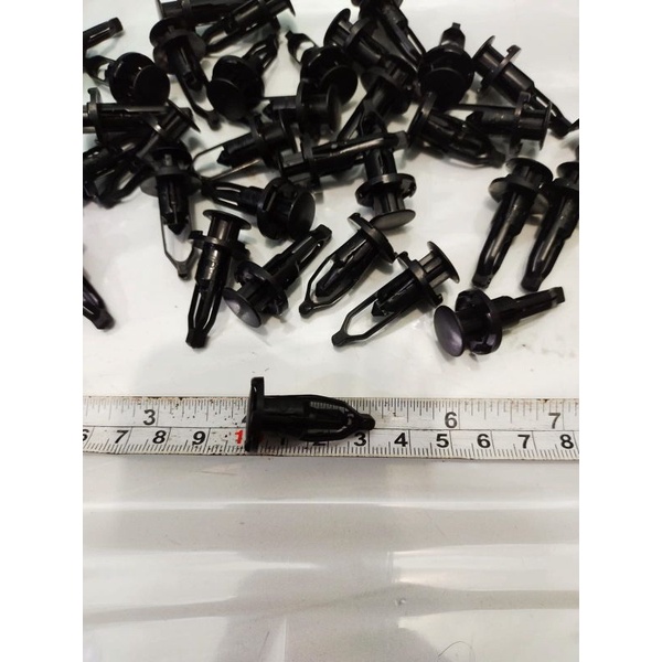 kancing klip liner fender innova original
