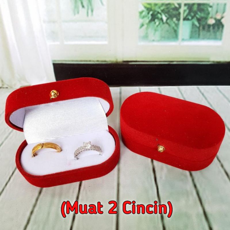 Kotak Cincin Bludru Bentuk Oval (Muat 2 Cincin)