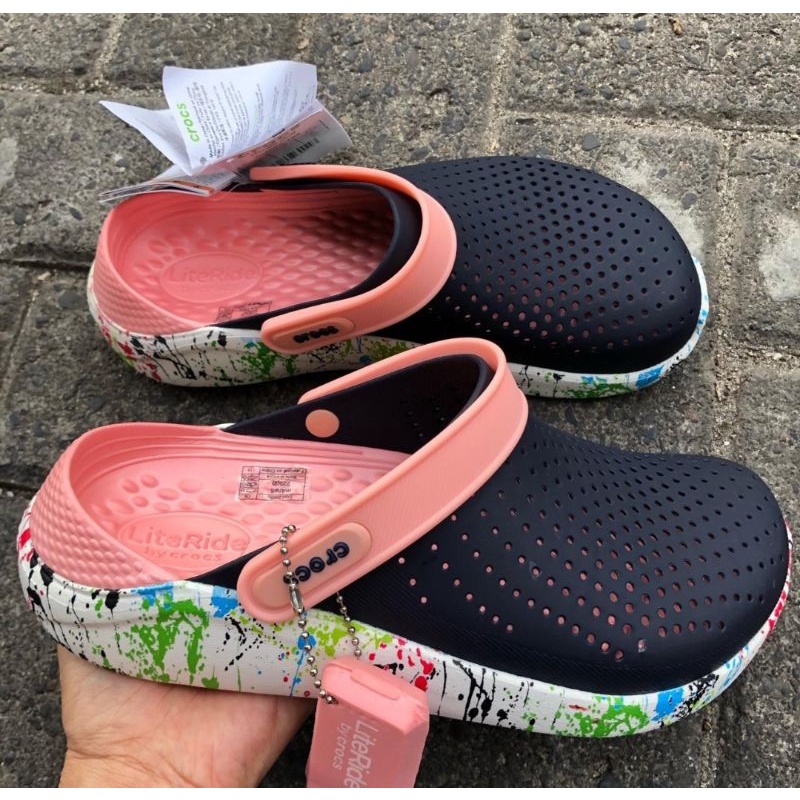 Crocs literide motif woman / Sandal crocs wanita literide motif