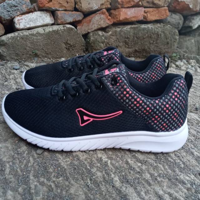 ardiles running cewek