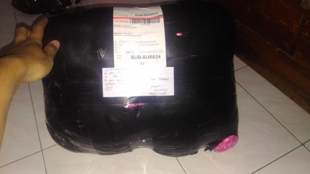 Bantal Kepala Hello Kitty