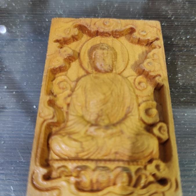 `````````] Liontin ukiran kayu gbr budha