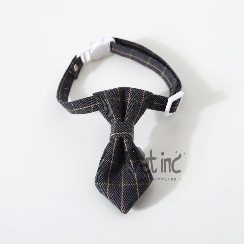 Hyun bin bow or tie collar