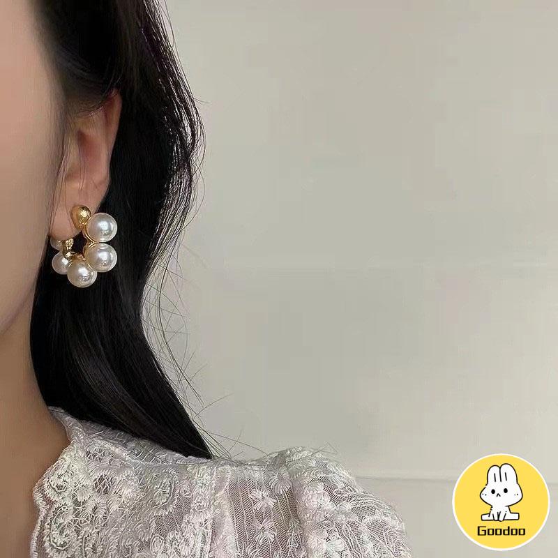 Retro Desain Ceruk Mutiara Besar Berbentuk C Rasa Anting Temperamen Tidak Teratur -Doo