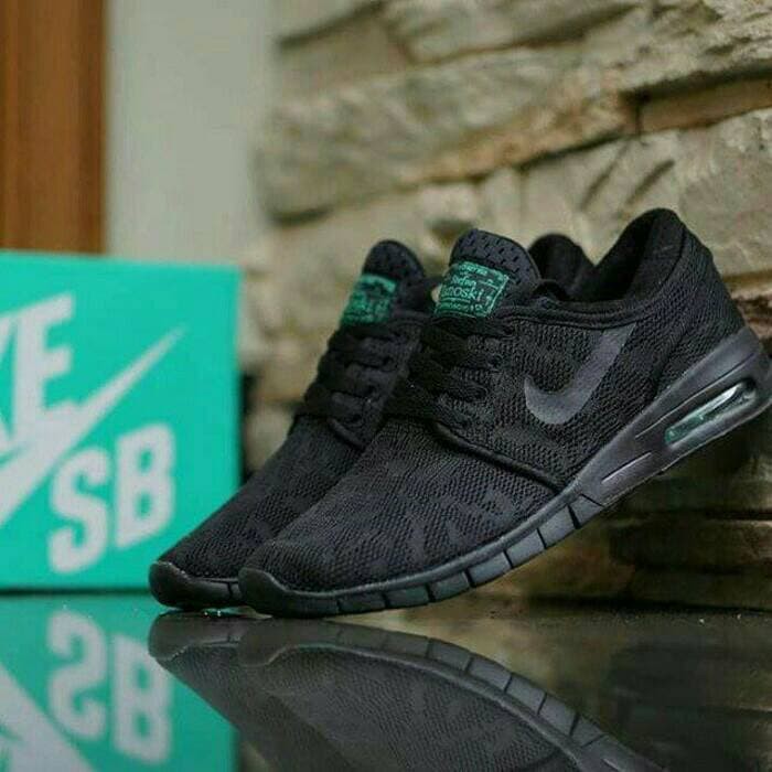 nike janoski running