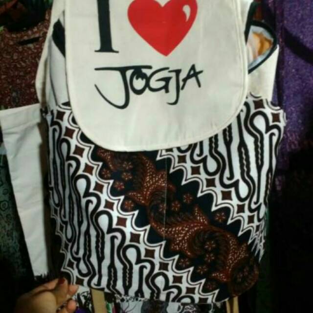 Tas ransel l LoveJogja