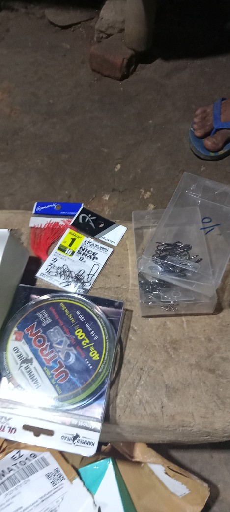 Double Hook Black Nickle