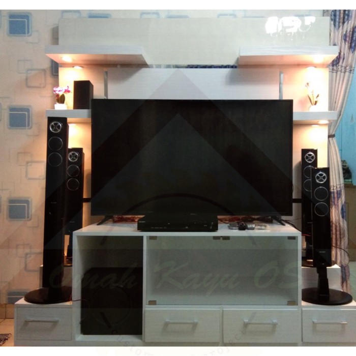 Backdrop / Lemari tv