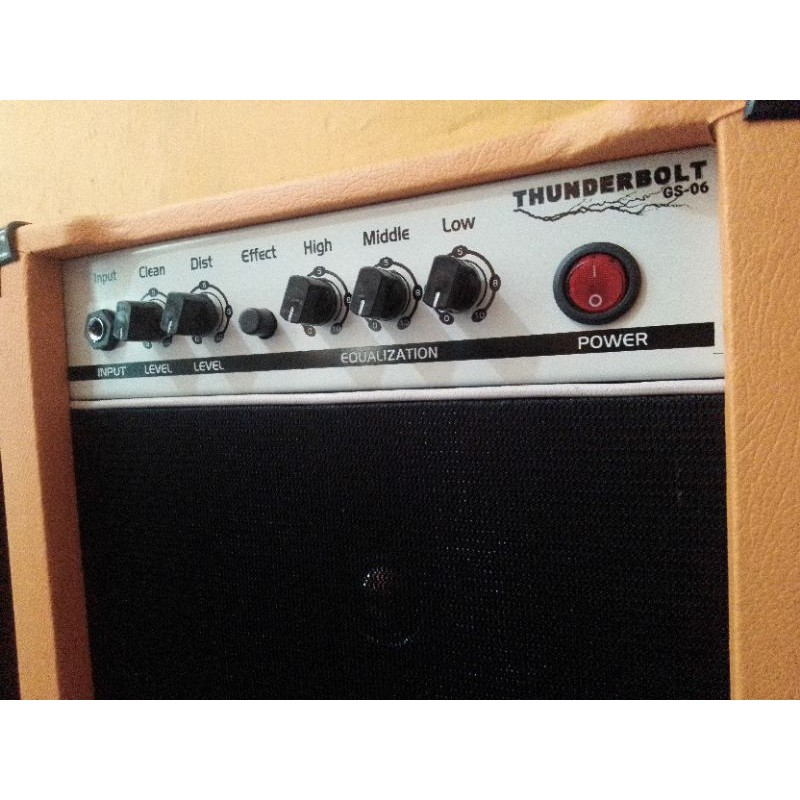 Ampli Speaker Gitar Akustik/Elektrik Thunderbolt GS-06