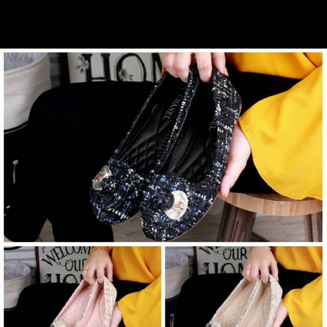 Chanel Vintage Shiny Flowers Flats 50646
Quality : Semiori Likeori