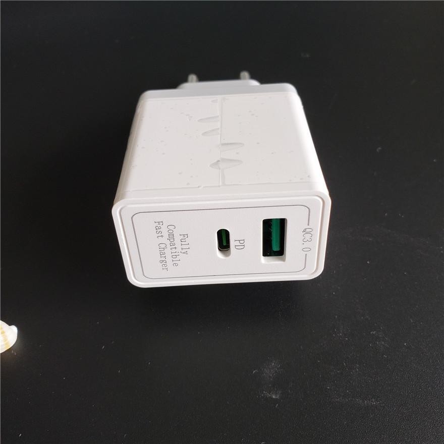 XF-119 36W Charger Quick Charge QC 3.0 Power Delivery PD 3.0