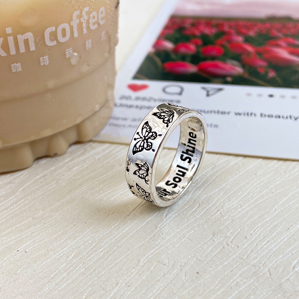 YEEZII Cincin Desain Ukiran Butterfly Warna Silver Gaya Retro Untuk Wanita