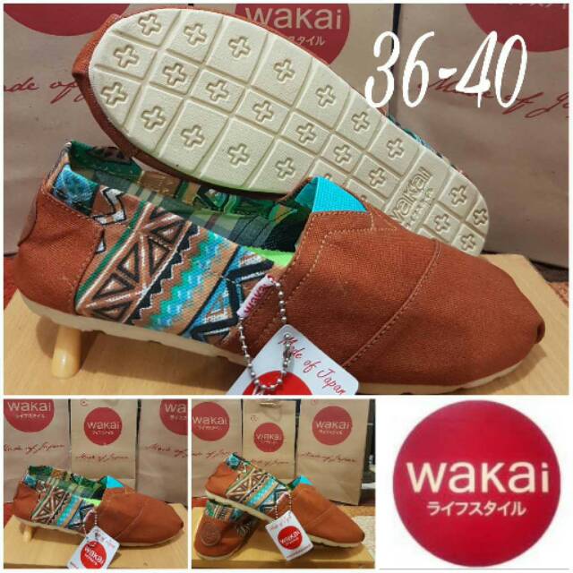 Wakai slip on grade original