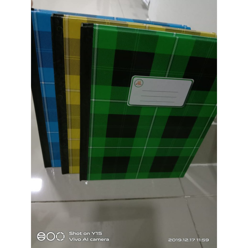 

BUKU TULIS KWARTO 100 LEMBAR - kuarto