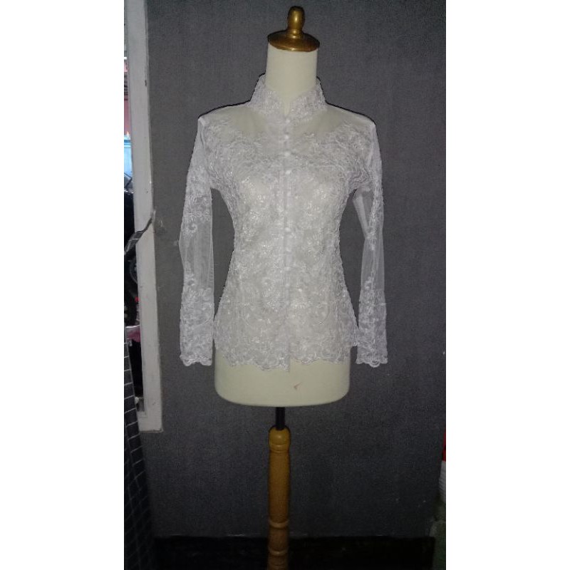 Kebaya Akad atasan Putih modern