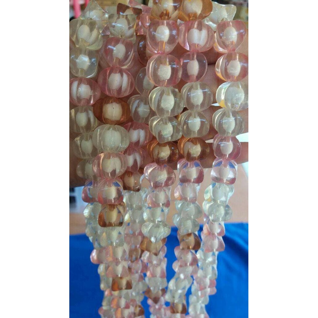 

Dijual Manik Manik / Monte Akrilik Motif Apel Bening ( 1 renteng ) ( DAS )