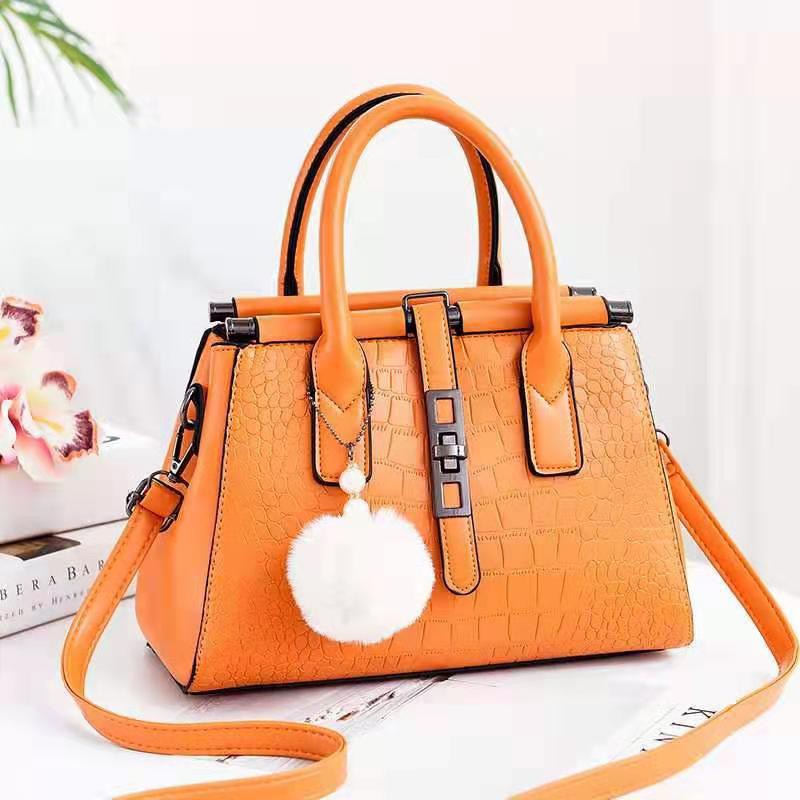 BJ15419 - BLACK/BLUE/KHAKI/ORANGE/PINK/RED/WHITE - TAS SALE SLEMPANG FREE GANTUNGAN POM JINJING TOTEBAG HANDBAG KULIT CROCO TAS WANITA FASHION IMPORT MODIS ELEGAN TERMURAH TERLARIS TERBARU BAGSTORE JAKARTA TAS BATAM ELJ5419 CR7454 BQ2570 JT0690 LT1919