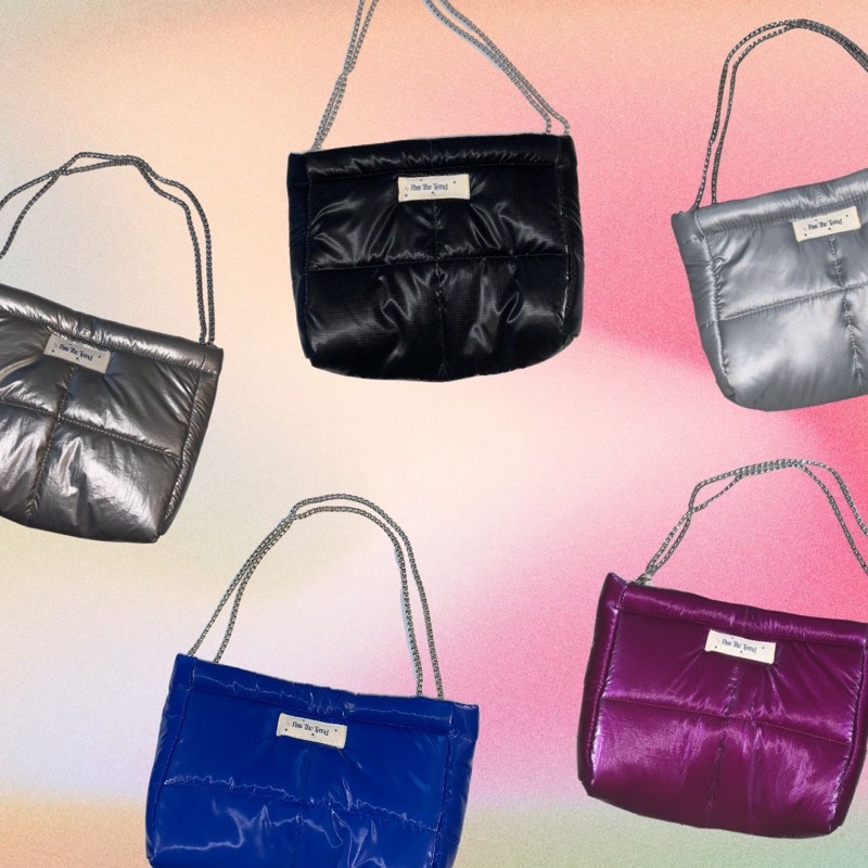 PASS THE TREND Pillow Puffy Bag with Chain
