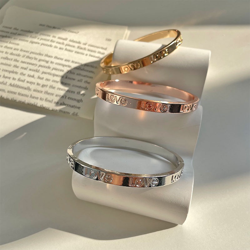 Gelang Tangan Rantai Baja Titanium Rose Gold 18K Aksen Hati Ala Korea Untuk Wanita