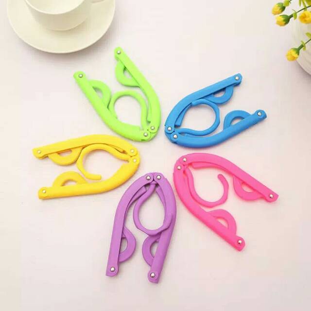 Hanger LIPAT Jemuran - Gantungan Baju Portable Plastic Plastik Pakaian Travelling Traveling Travel