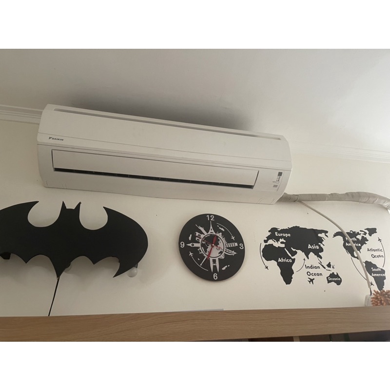 dijual AC second 2pk Daikin Malay - jarang pake, dingin dari beli masih bagus like new