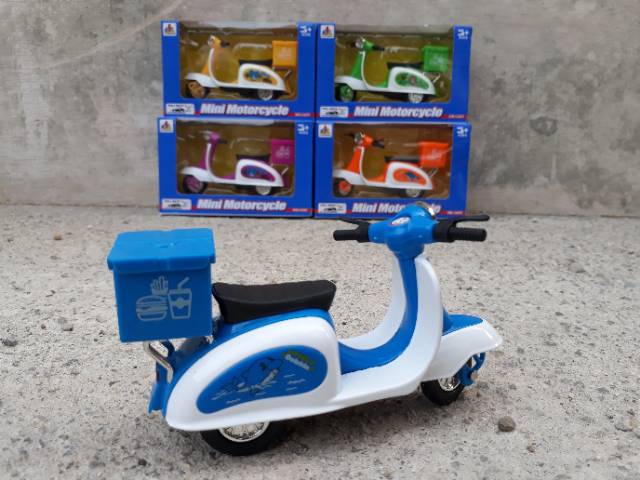 DIECAST MOTOR VESPA CLASSIC - MINIATUR KLASIK SCOOTER DIE CAST SKUTER