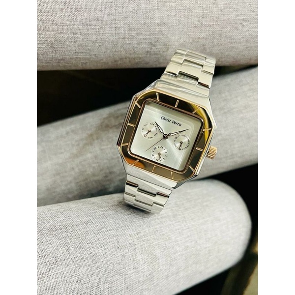 jam christ verra cewek