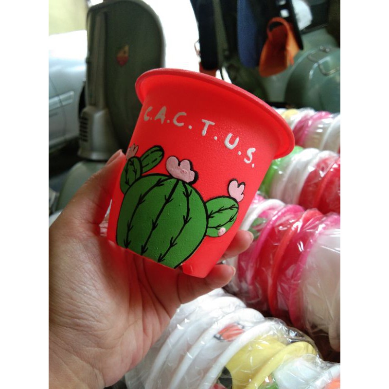 pot lukis