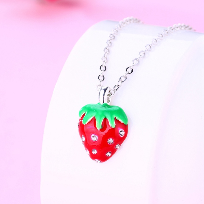 Kalung Choker Klavikula Pendek Liontin Strawberry Merah Kristal Bening Untuk Hadiah Anak Perempuan