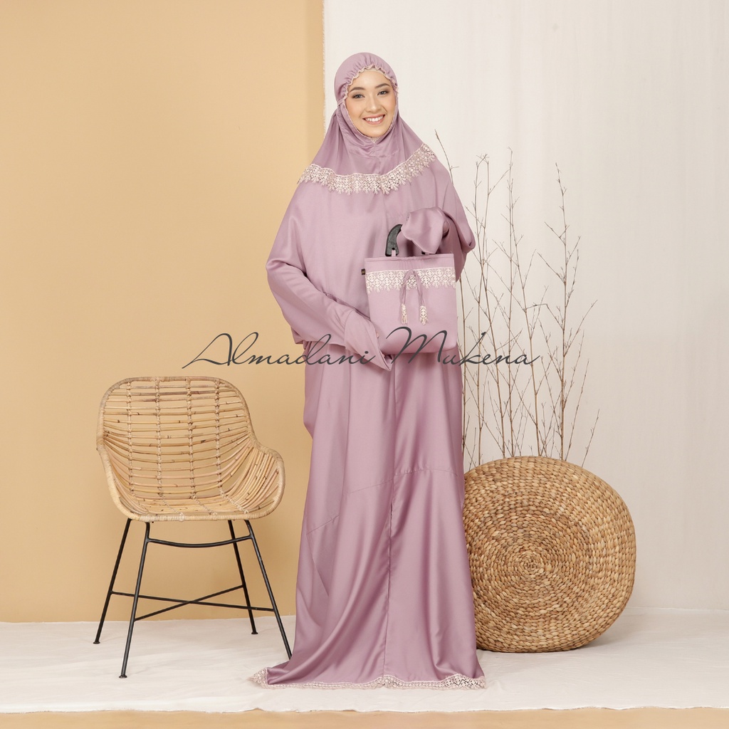 Mukena Terusan Dewasa Sutra Velvet Daily Shaqilla Renda Mewah