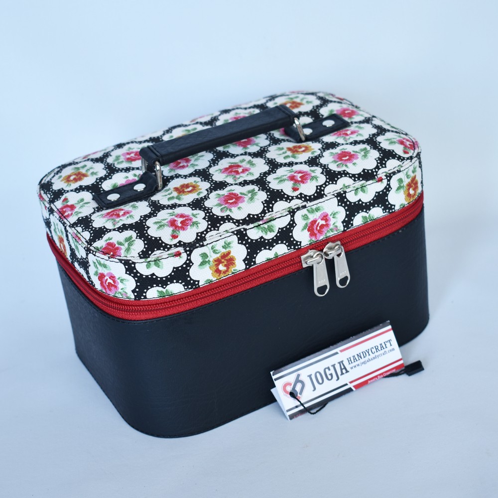 Tempat Make up Cantik / Tas Kosmetik Cantik Motif Flower Black / Beautycase / Cosmetic Pouch