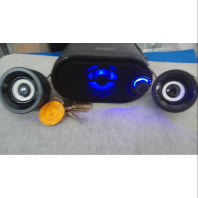 Speaker aktif 2.1 woofer subwoofer  led bass stereo usb robot