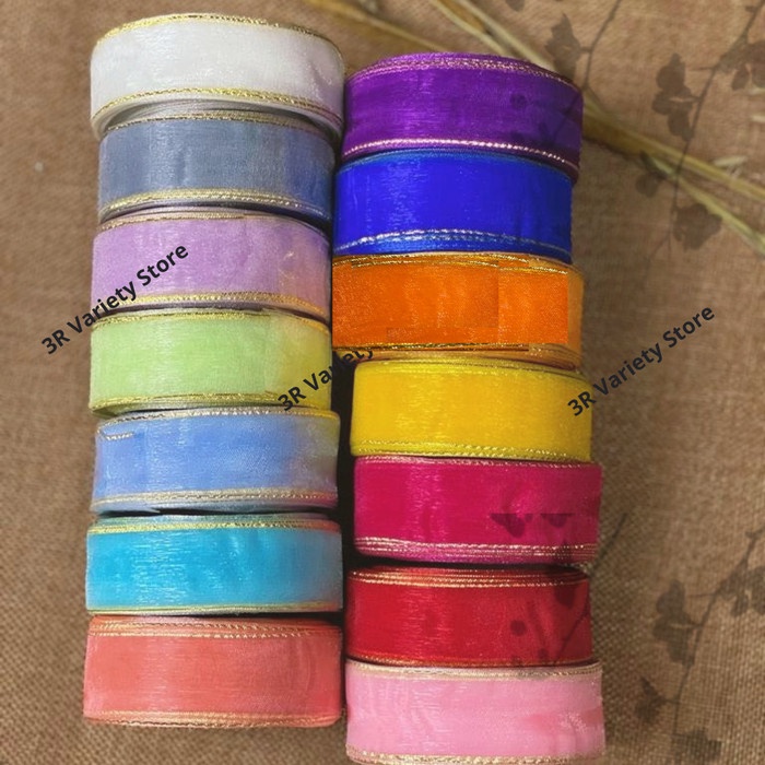 

1 roll Pita Organdi List Emas 1 inch 25 yard (Lebar 2.5 cm)