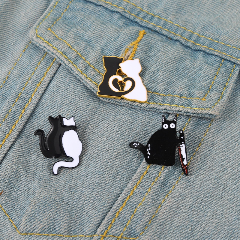 Bros Pin Enamel Bentuk Kartun Kucing Hitam Dan Putih 3 Gaya Untuk Ransel