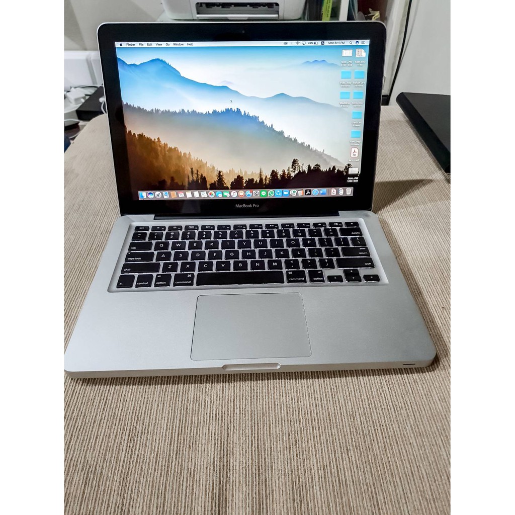 Laptop Apple Macbook Pro Early 2011 i5 second bekas 13 inch