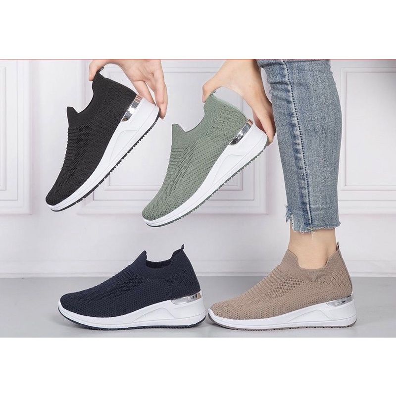 SEPATU RAJUT COLLIN HEELS