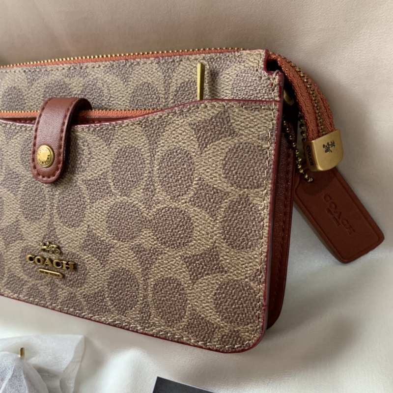 Noa Pop-Up Messenger In Colorblock Signature Canvas (Coach 37458)
