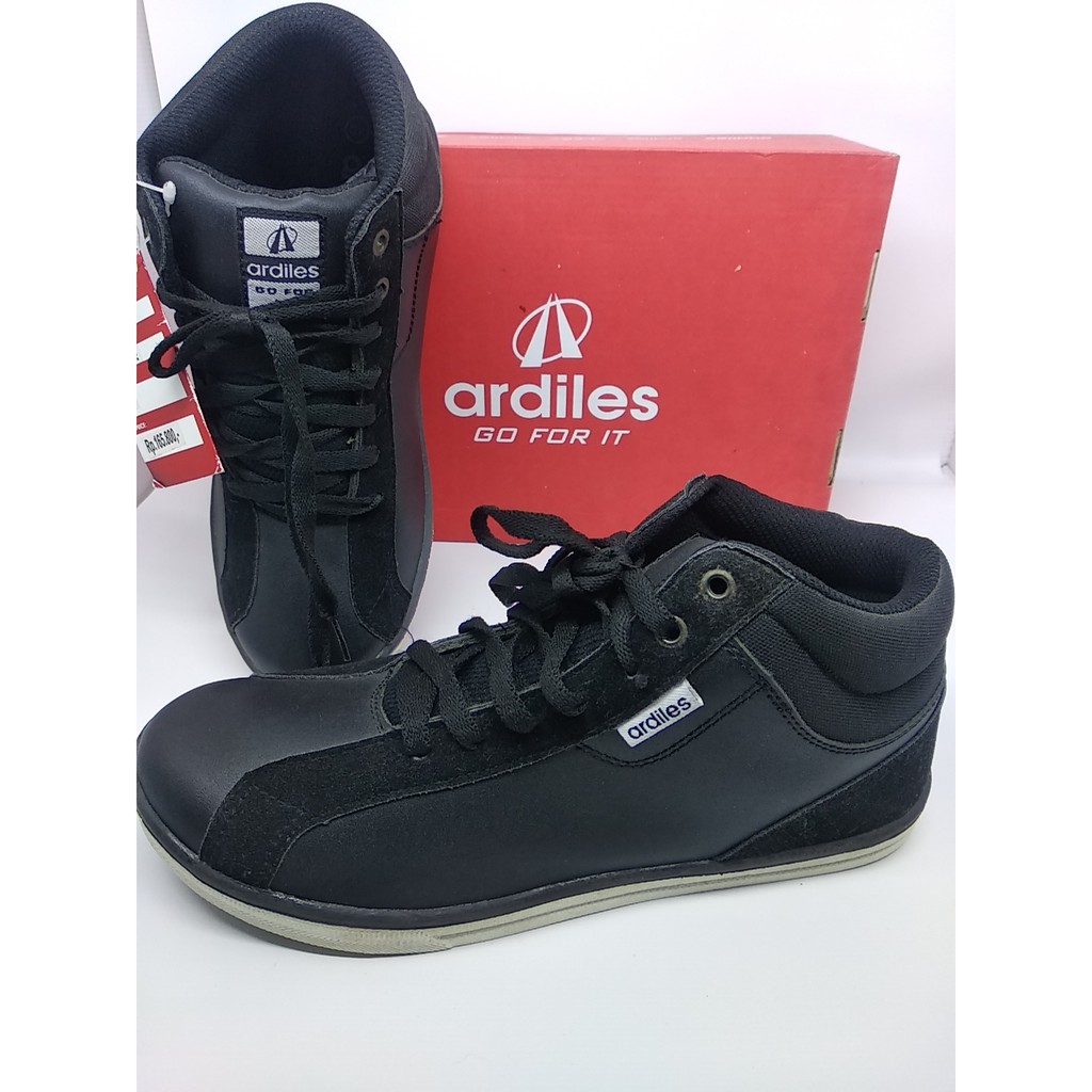 Sepatu sekolah  Sepatu Ankel Boot Speed Ardiles Efron Black - White