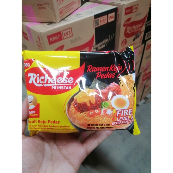

Mie Ramen Richeese keju level 3
