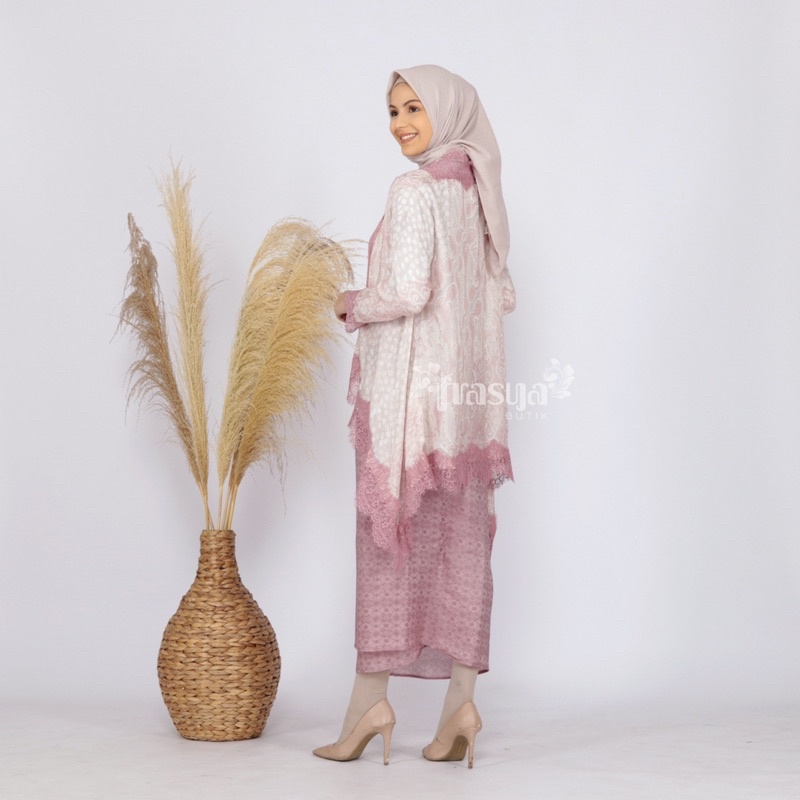 Hnna FRASYA BUTIK Set Kanaya Pastel Kebaya Outer Batik Viscose Puloan Pastel
